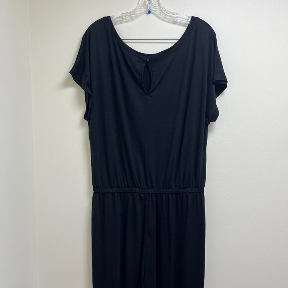 Pretty Garden Black Short Sleeve Jumpsuit: NWT - Picture 5 of 7